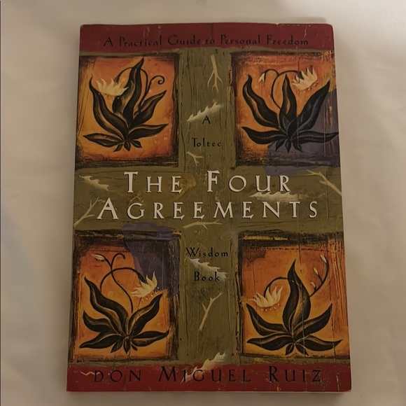 The Four Agreements by - Multicolor Cover - Picture 1 of 3